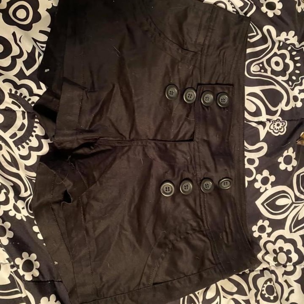 Black Rue 21 Shorts